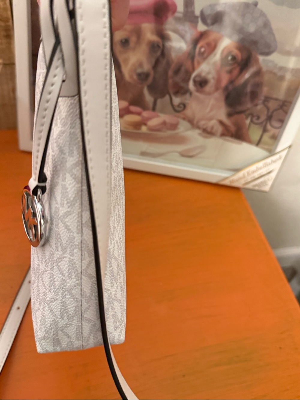 Michael Kors Bedford White & Yellow Signature Crossbody Bag EUC - Picture 7 of 13